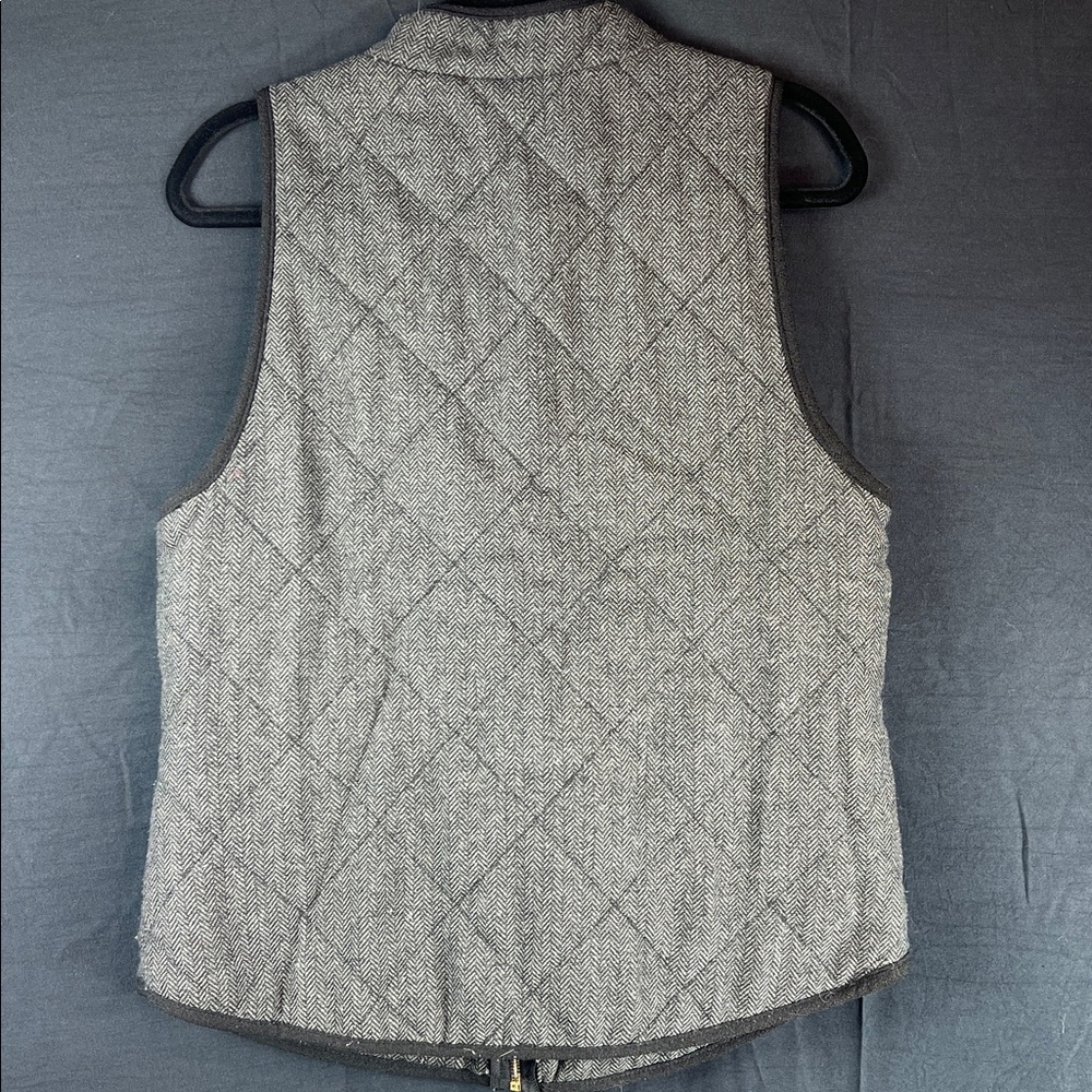 41 Hawthorn Charcoal Quilted Women's Vest 10% Wool | Size Large - Picture 2 of 5